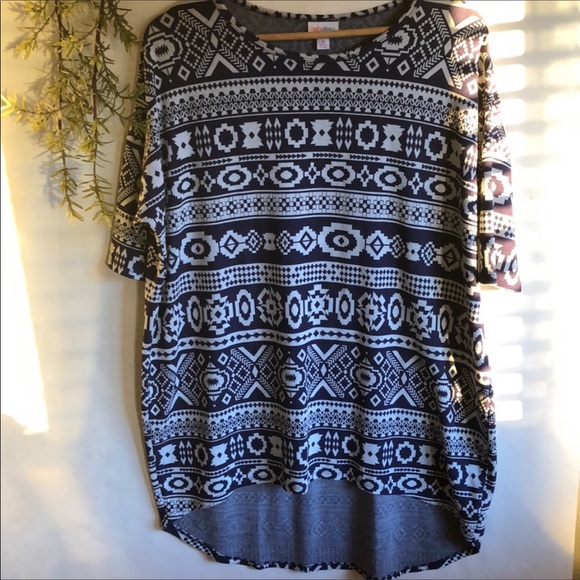 LuLaRoe Tops - Lula roe top